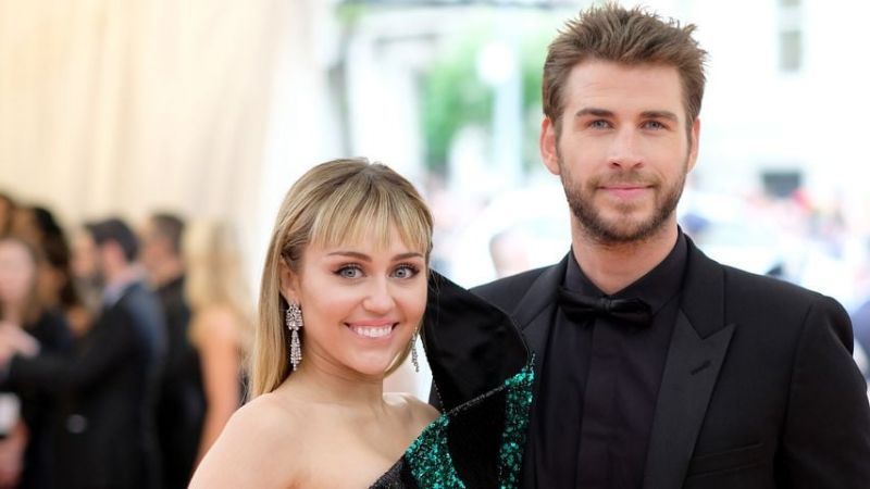 Miley Cyrus mit Liam Hemsworth im Mai 2019