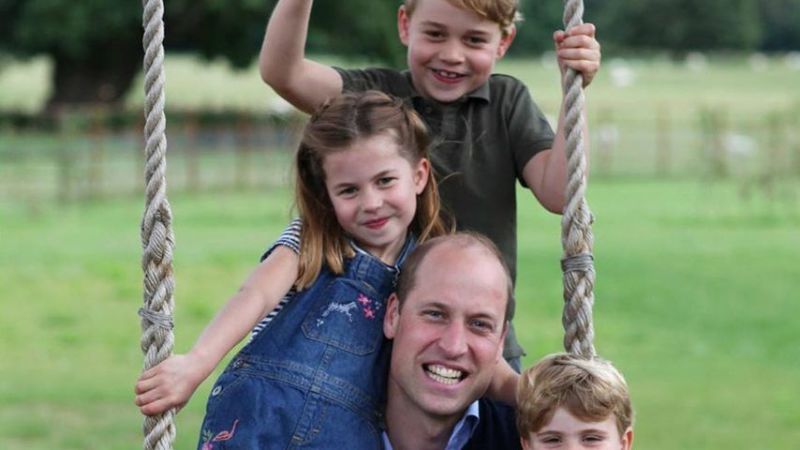 Prinz William mit seinen Kindern George, Charlotte und Louis