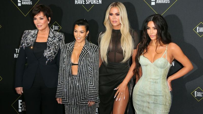 Kris Jenner mit Kourtney, Khloé und Kim Kardashian