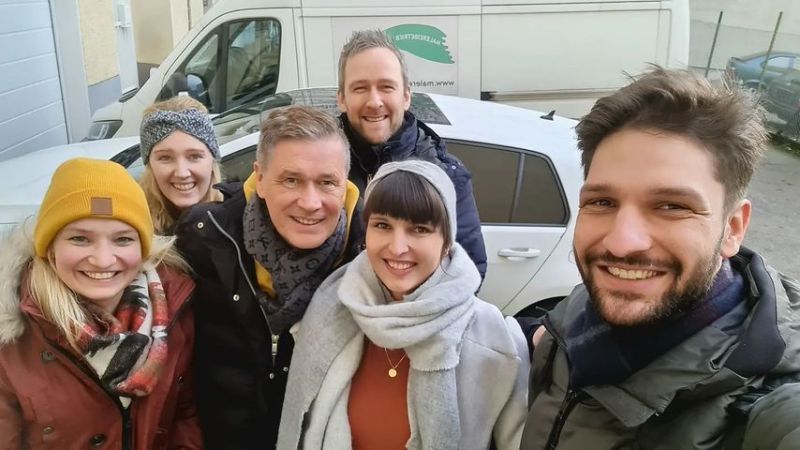 Anika, Lisa, Ralf, Mario, Juliane und David im Januar 2022 in Berlin