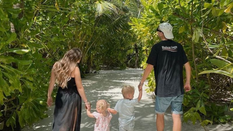 Bibi, Emily, Lio und Julian Claßen im Malediven-Urlaub