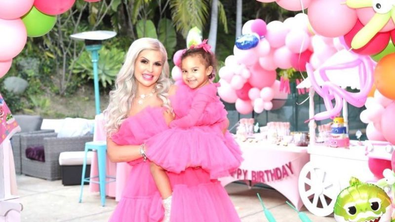 Sophia Vegas mit Tochter Amanda