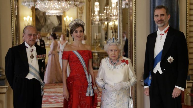 Prinz Philip, Königin Letizia, Queen Elizabeth II. und König Felipe in London, 2017