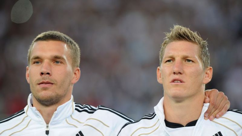 Lukas Podolski und Bastian Schweinsteiger 2011