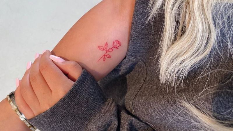 Dagi Bee präsentiert ihr neues Tattoo: Eine rote Rose