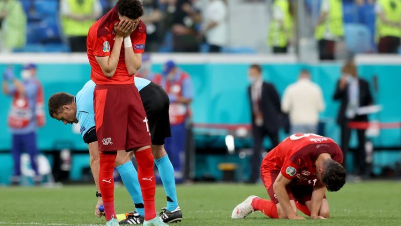 EM-Aus gegen Spanien: Schweizer Kicker in Tränen aufgelöst