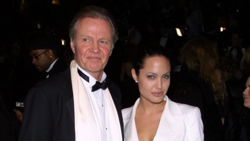 Jon Voight und Angelina Jolie, 2001