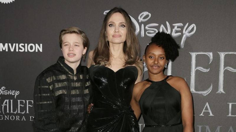 Angelina Jolie mit ihren Kindern Shiloh Nouvel und Zahara Marley