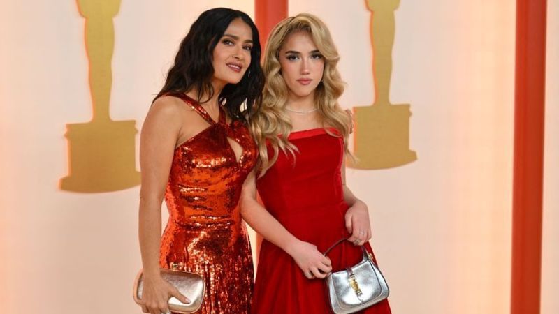 Salma Hayek und ihre Tochter Valentina bei den Oscars 2023