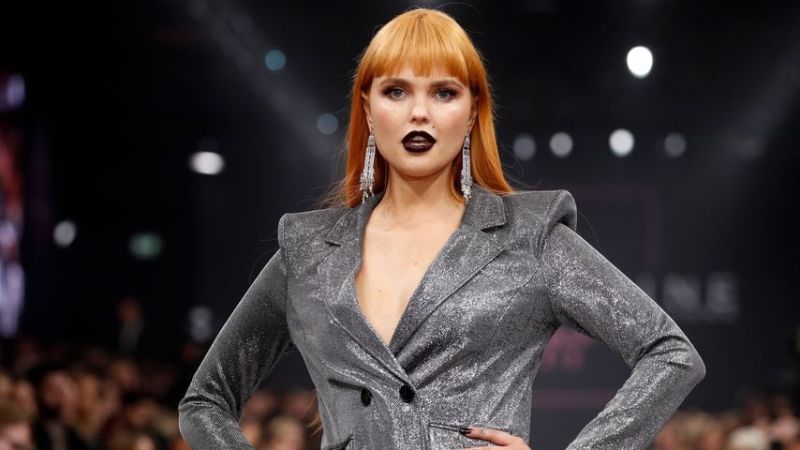 Bonnie Strange bei der Berlin Fashion Week im Juli 2019